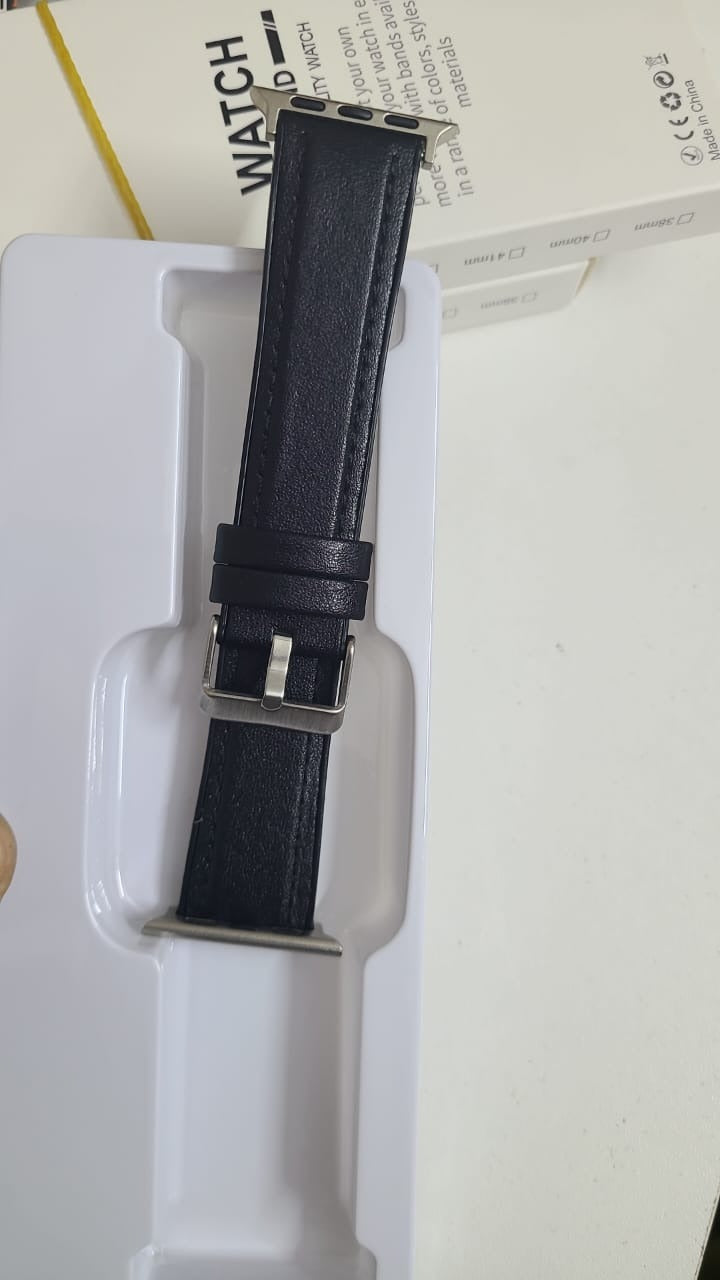 42/44/45/49mm Spigen Leather Strap For Smartwatch - Black Color